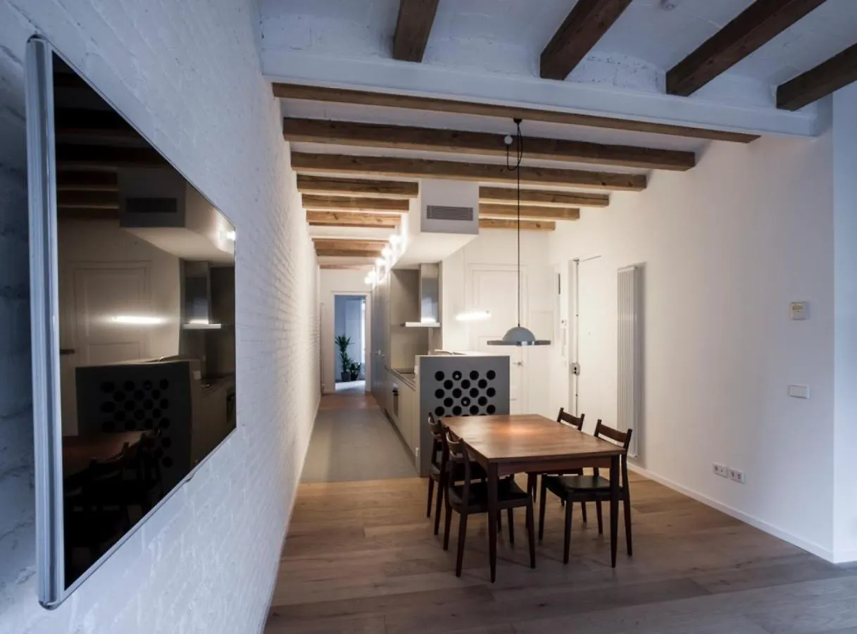Villaroel - Modern Flat In San Antoni Barcelona Apartment